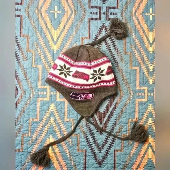 Seattle Seahawks ear cover‎ hat - Picture 2 of 4